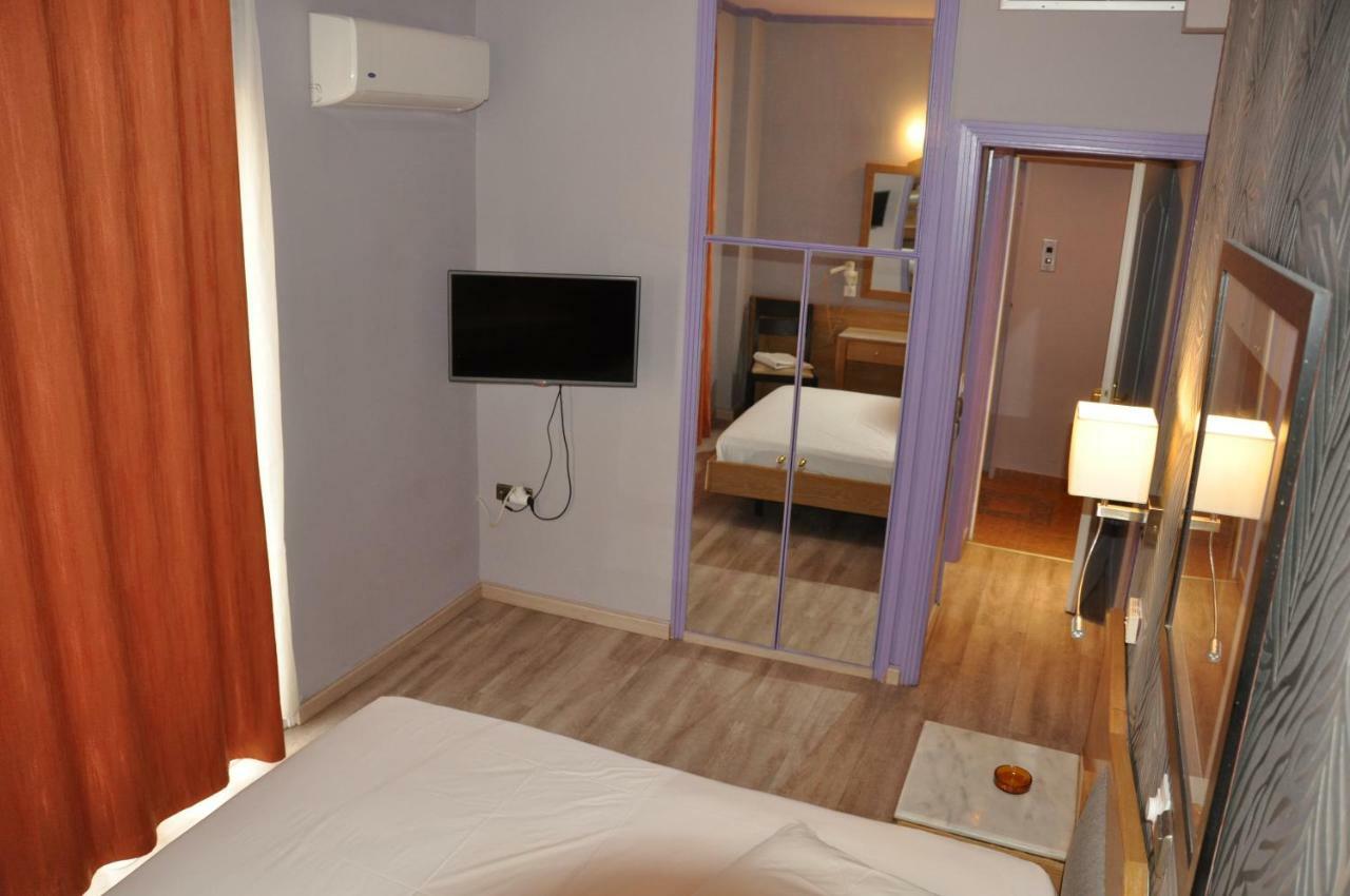 Eva Hotel Piraeus Pireu Exterior foto